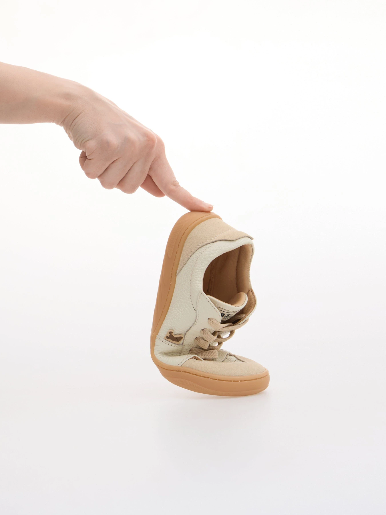 Кроссовки OSIK Barefoot Chewie Cream Teens модель 005-CRM-36 Кроссовки OSIK Barefoot Chewie Cream Teens модель 005-CRM-36 Фото