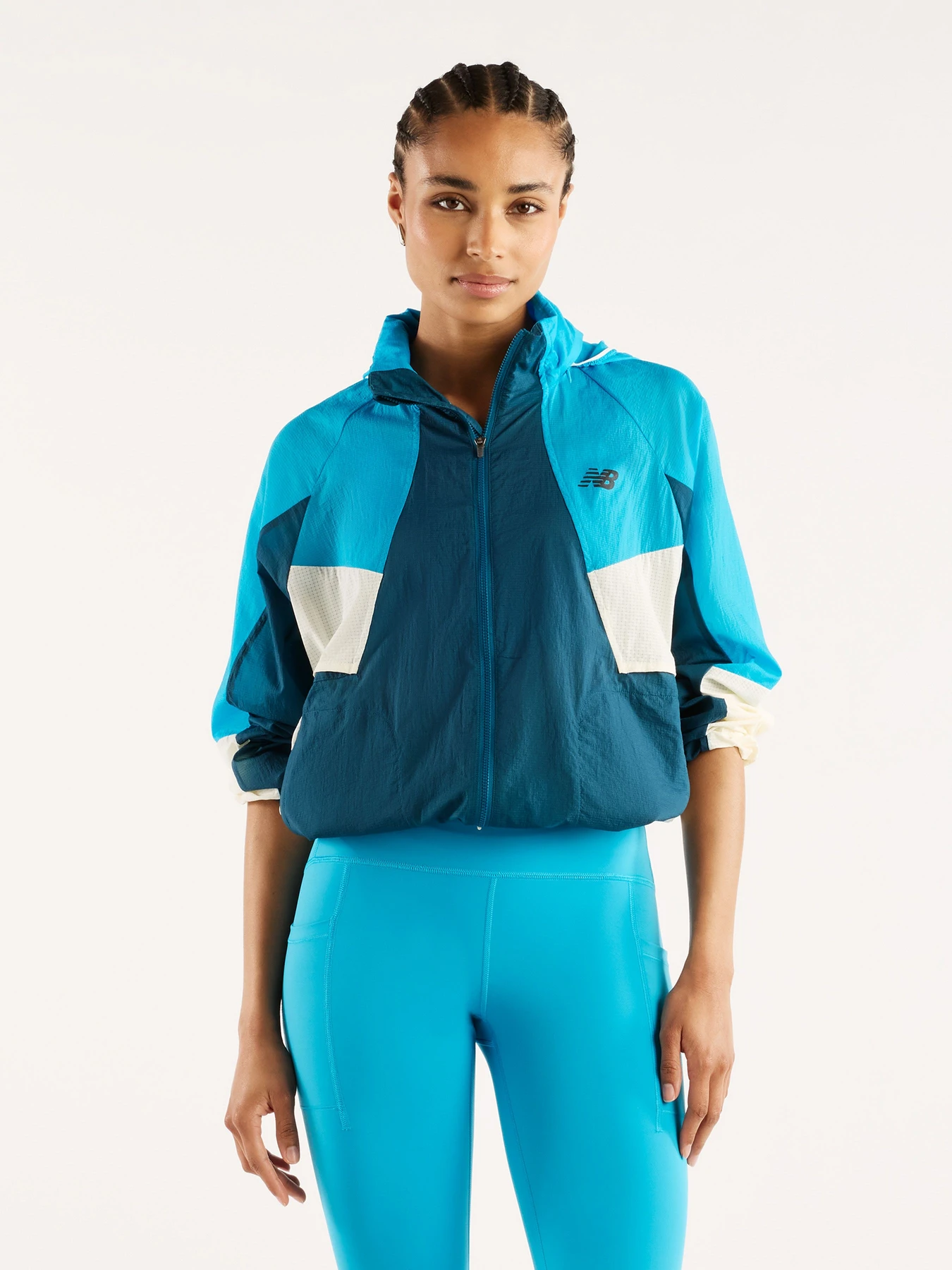 Куртки и дубленки New Balance RC Jacket модель WJ61J326STS Куртки и дубленки New Balance RC Jacket модель WJ61J326STS Фото