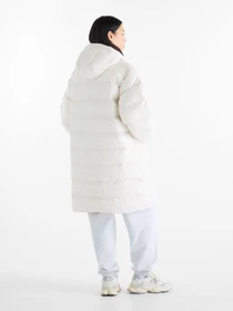 Куртки та дублянки New Balance Boston Long Puffer модель WJ62Y0KBLIN Фото