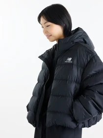 Куртки и дубленки New Balance Boston Puffer модель WJ62V5SNBK Фото