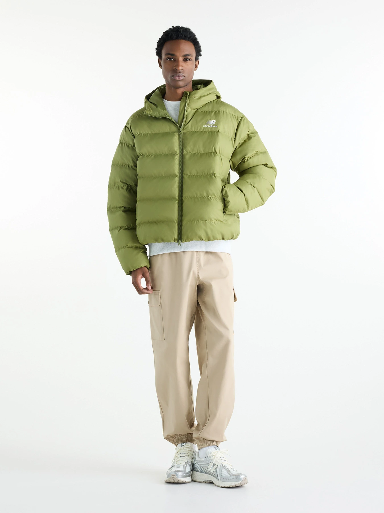 Куртки та дублянки New Balance Boston Puffer модель MJ62G17OGEE Фото