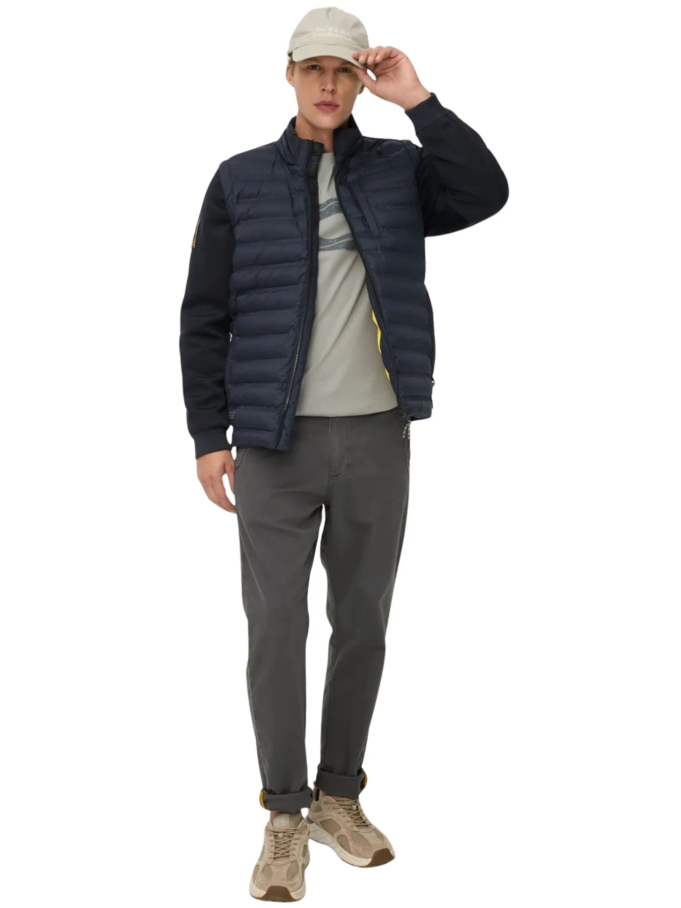 Куртки та дублянки Camel Active модель 430010-8N88-48 Куртки та дублянки Camel Active модель 430010-8N88-48 Фото