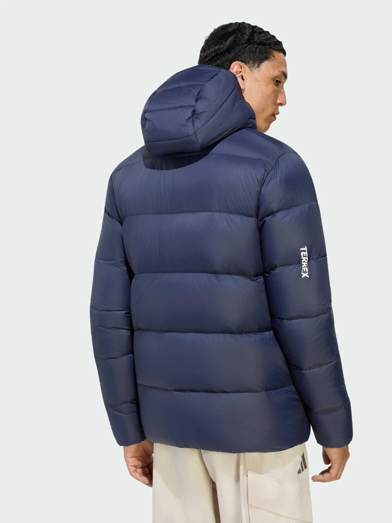 Куртки и дубленки Adidas модель KY2717 Куртки и дубленки Adidas модель KY2717 Фото