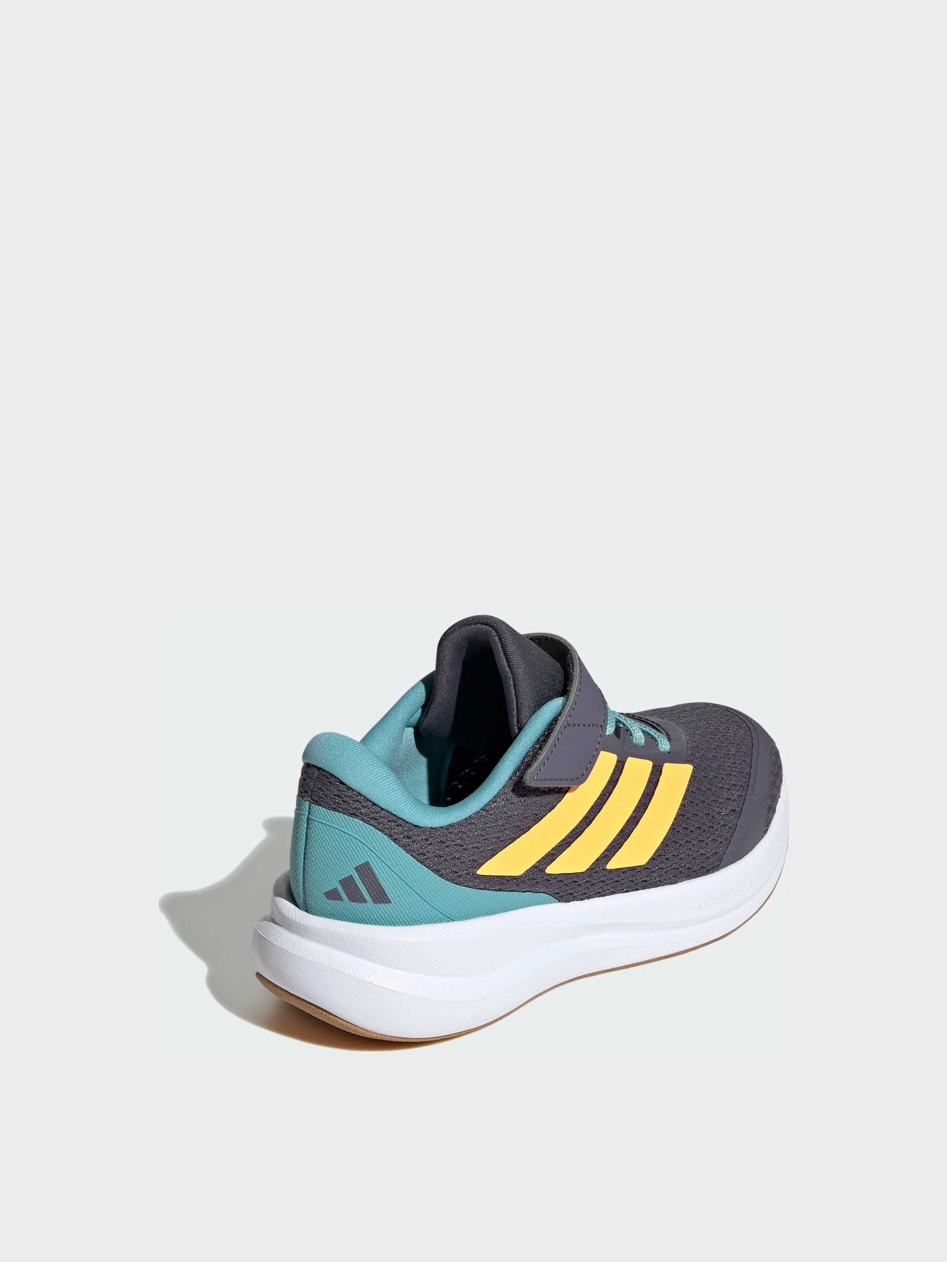 Кросівки Adidas модель KI1769 Кросівки Adidas модель KI1769 Фото