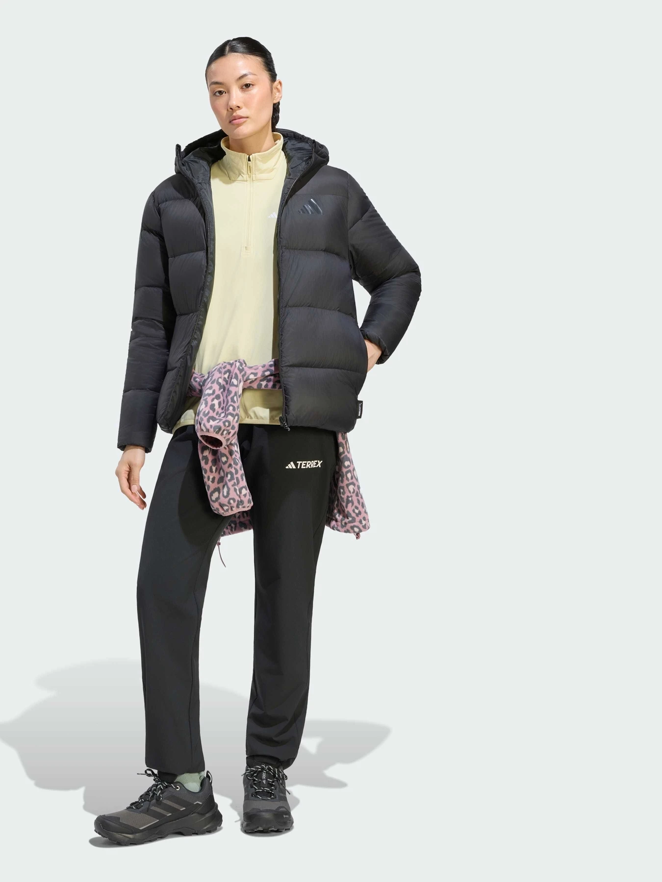 Куртки та дублянки Adidas модель KY2722 Фото