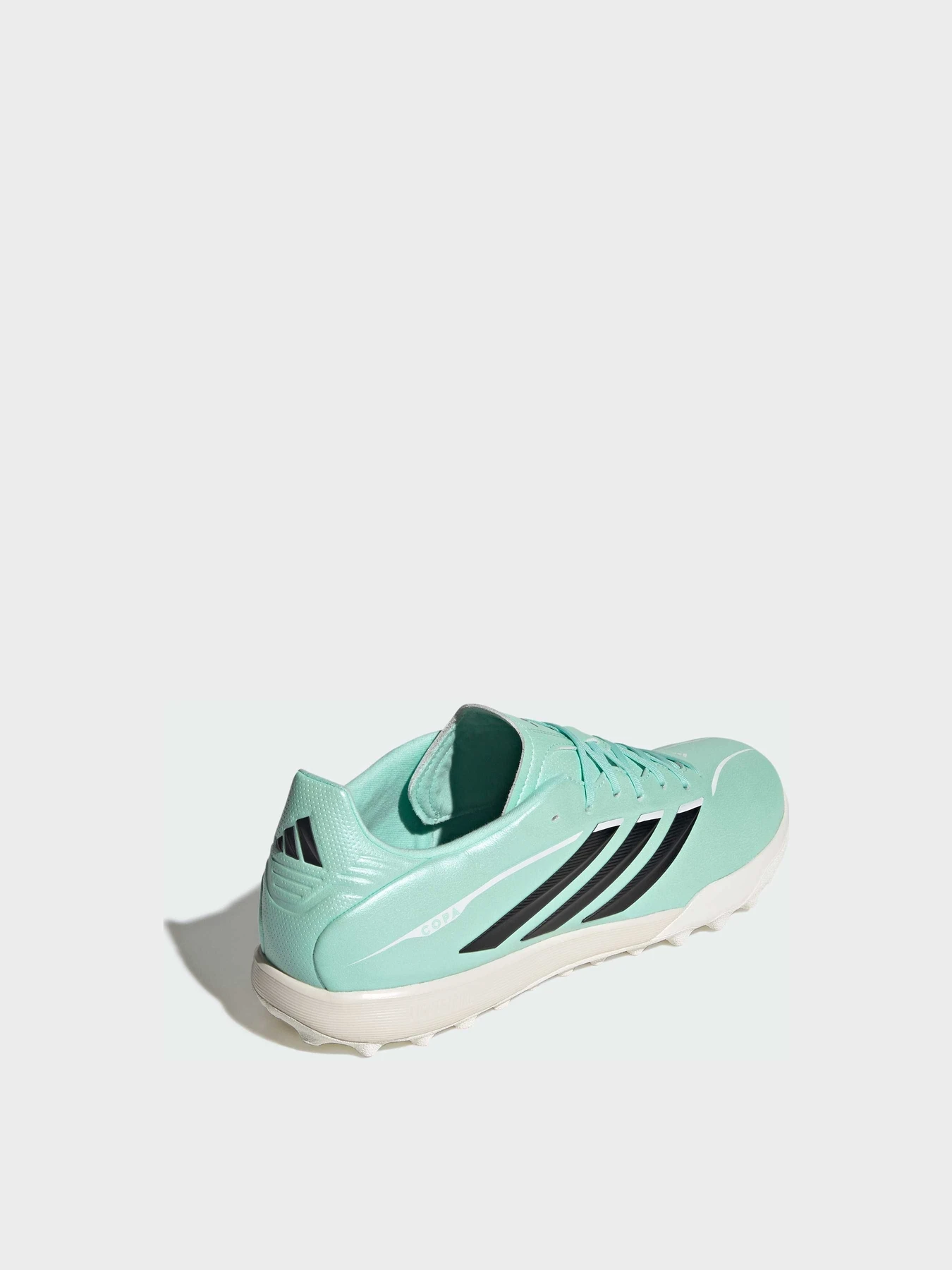 Кроссовки Adidas Copa модель KI0646 Кроссовки Adidas Copa модель KI0646 Фото