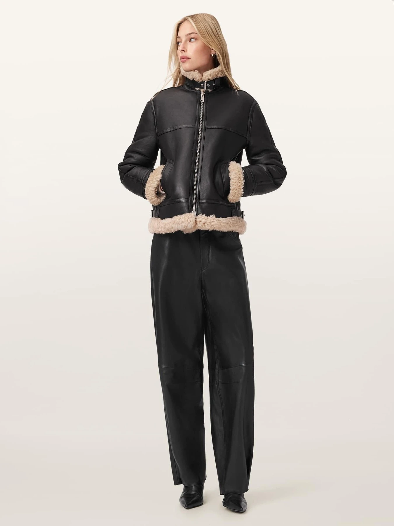 Куртки и дубленки All Saints Lorel модель W069LB Фото