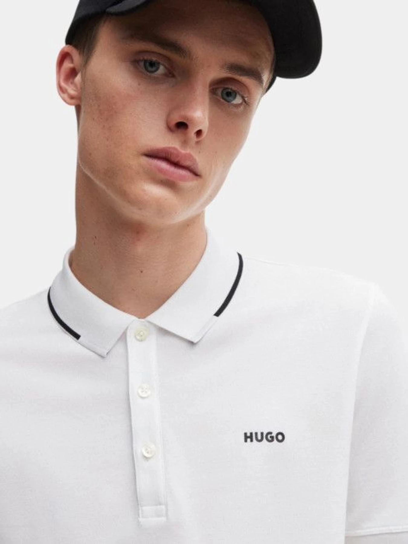 Футболки і поло HUGO модель 12209 Футболки і поло HUGO модель 12209 Фото