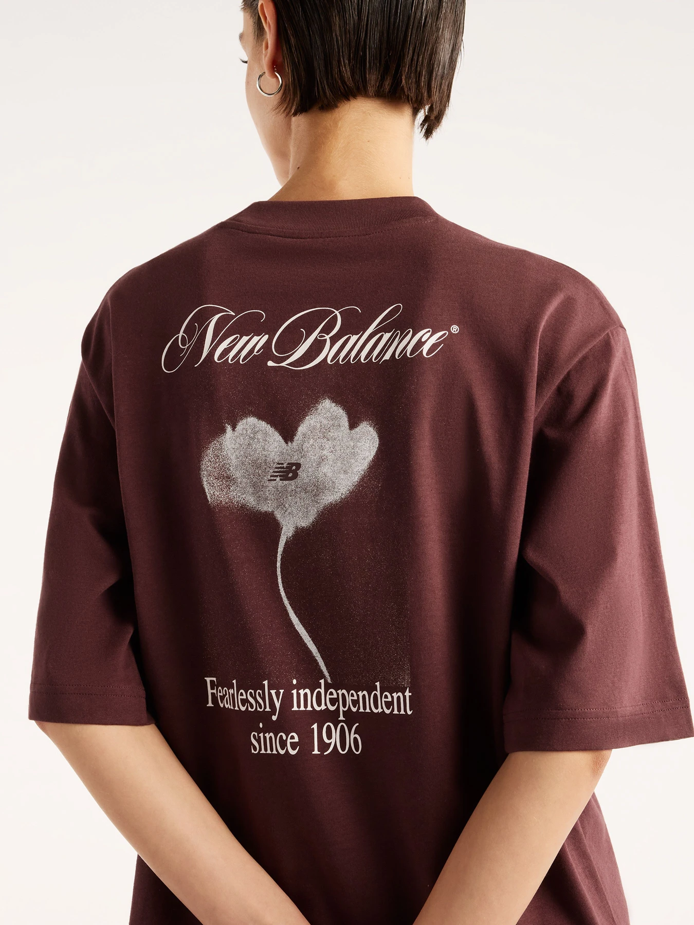 Футболки і поло New Balance модель WT62O8R1YLR Футболки і поло New Balance модель WT62O8R1YLR Фото
