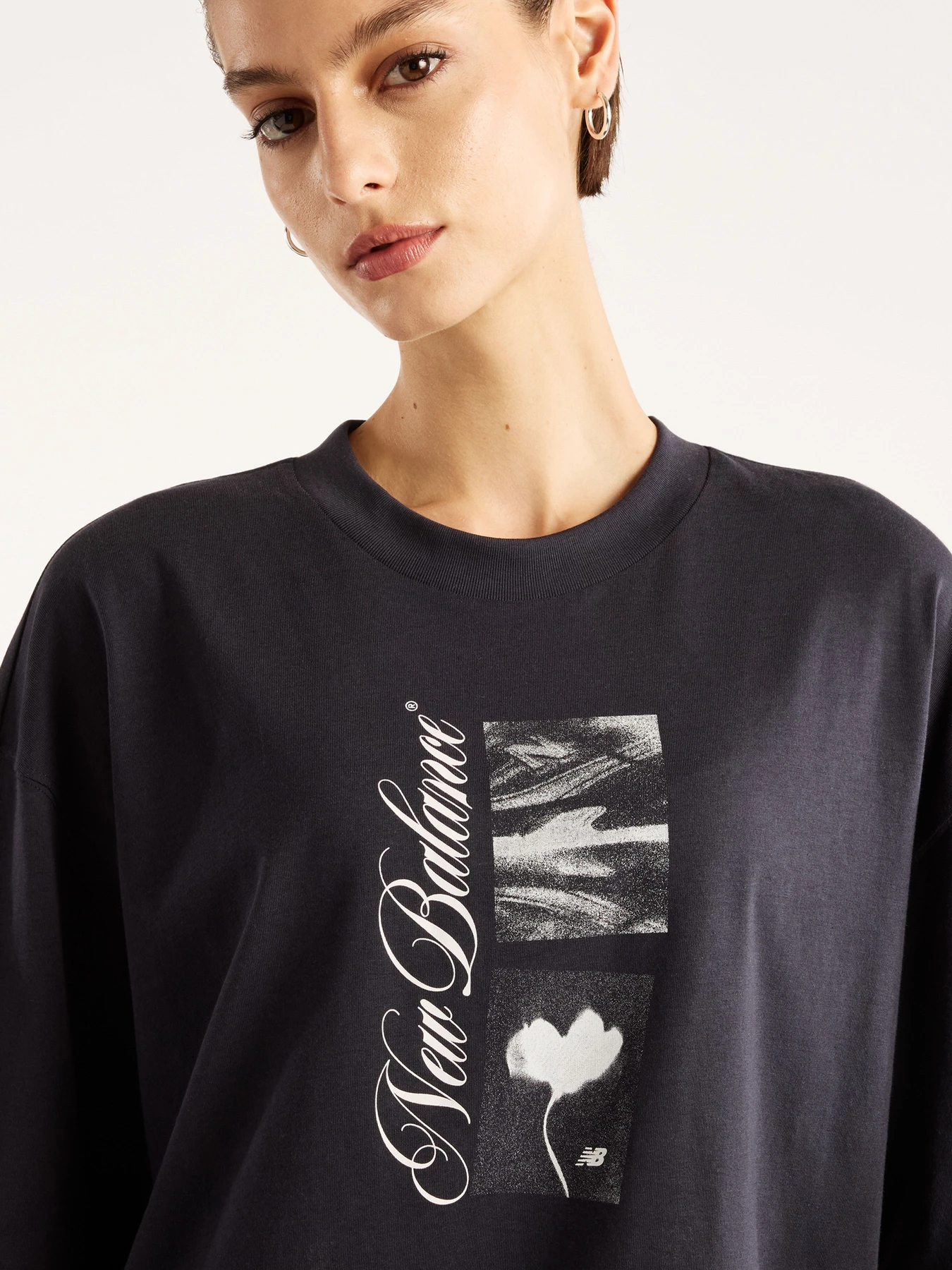 Футболки і поло New Balance модель WT62X7Z9DNT Футболки і поло New Balance модель WT62X7Z9DNT Фото