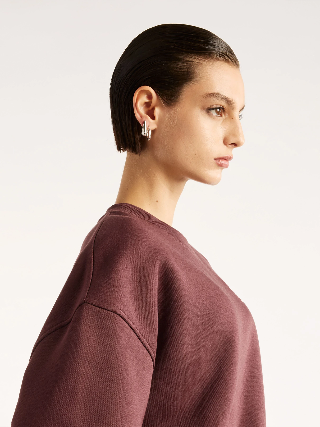Худи и свитшоты New Balance Trackside Fleece Crew модель WT62T7JOYLR Фото