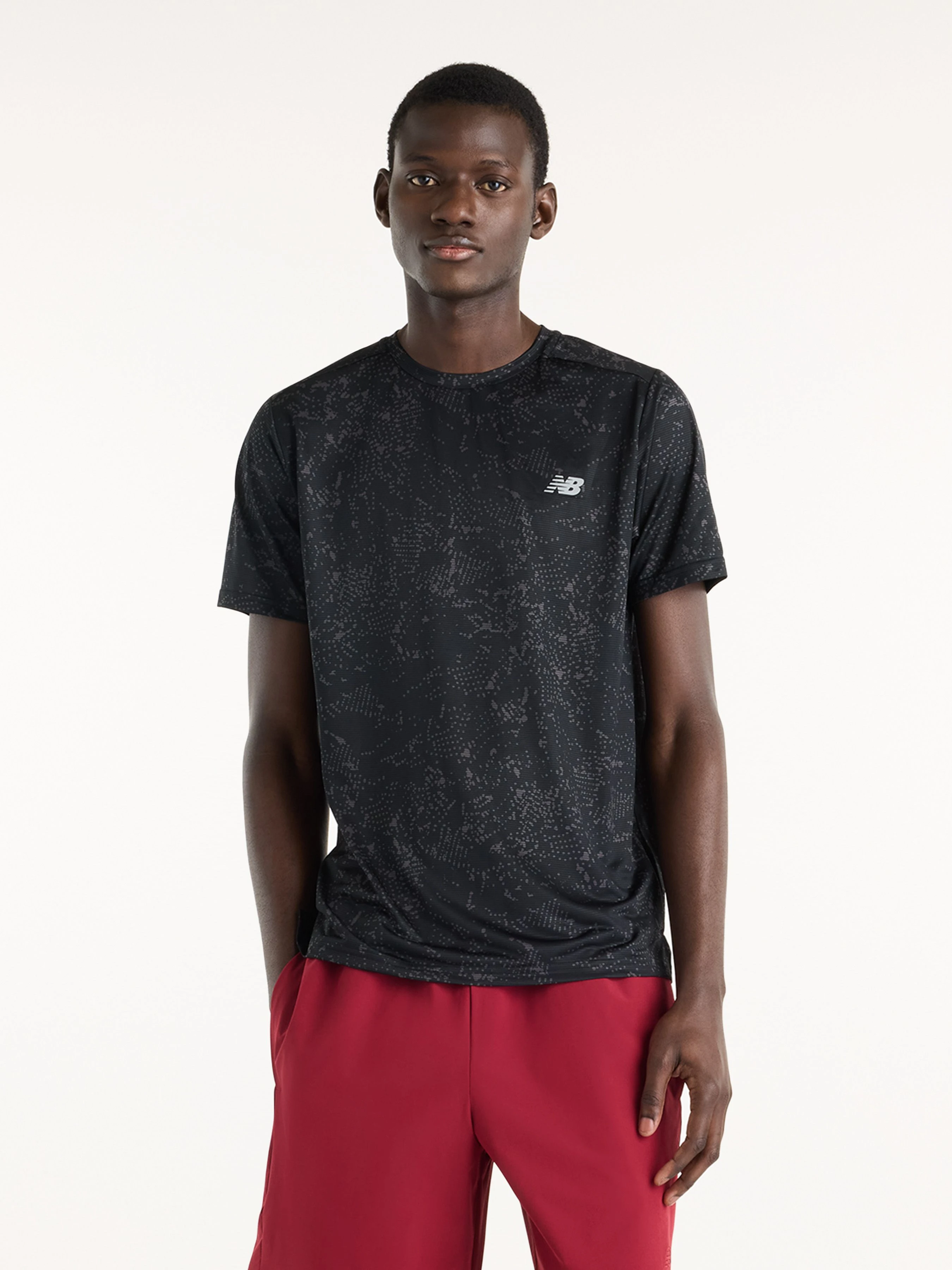 Чоловіча Спортивна футболка New Balance Sport Essential Printed
