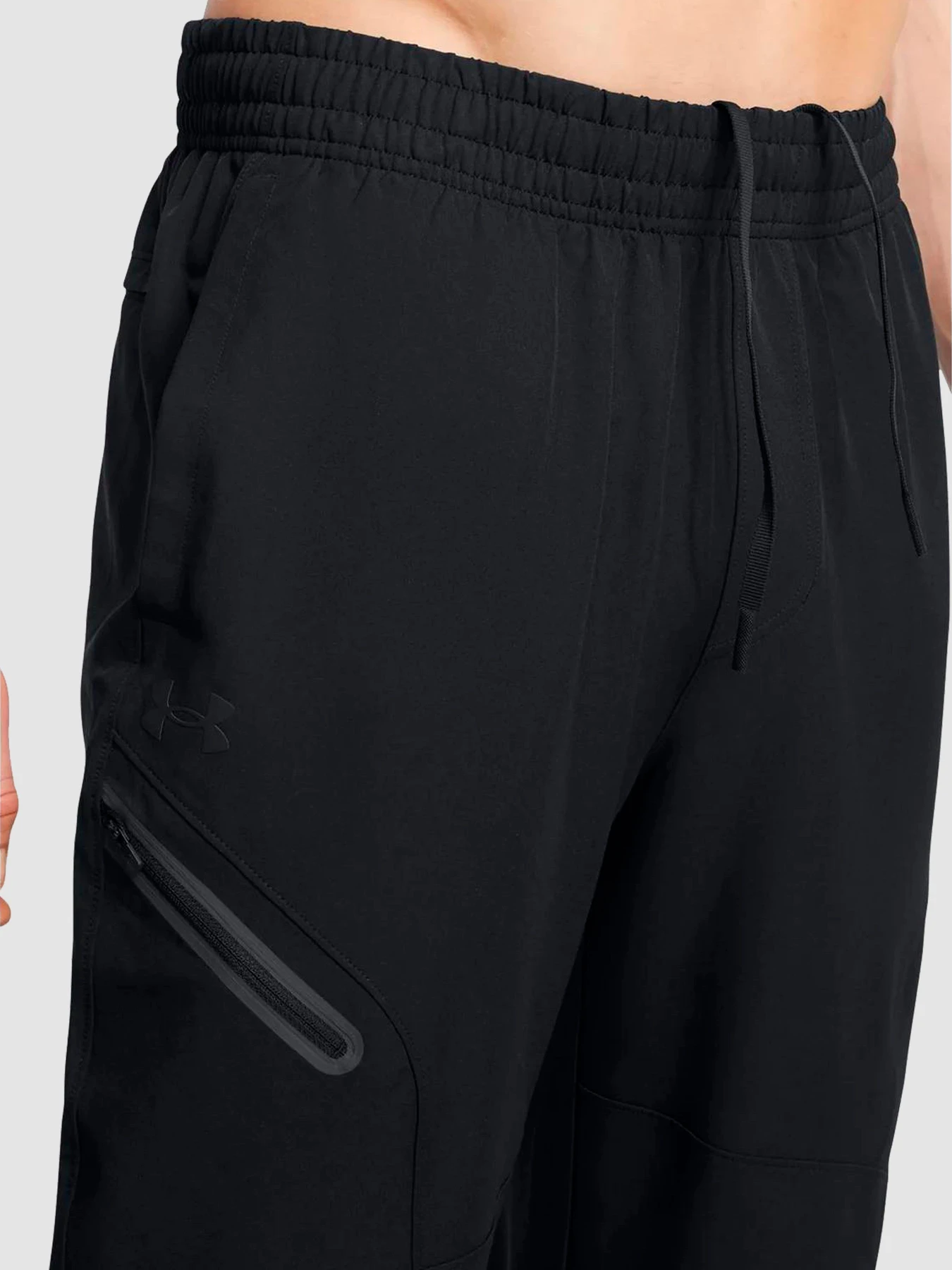 Брюки Under Armour Ua Unstoppable Woven Jogger модель 1388823-001 Брюки Under Armour Ua Unstoppable Woven Jogger модель 1388823-001 Фото