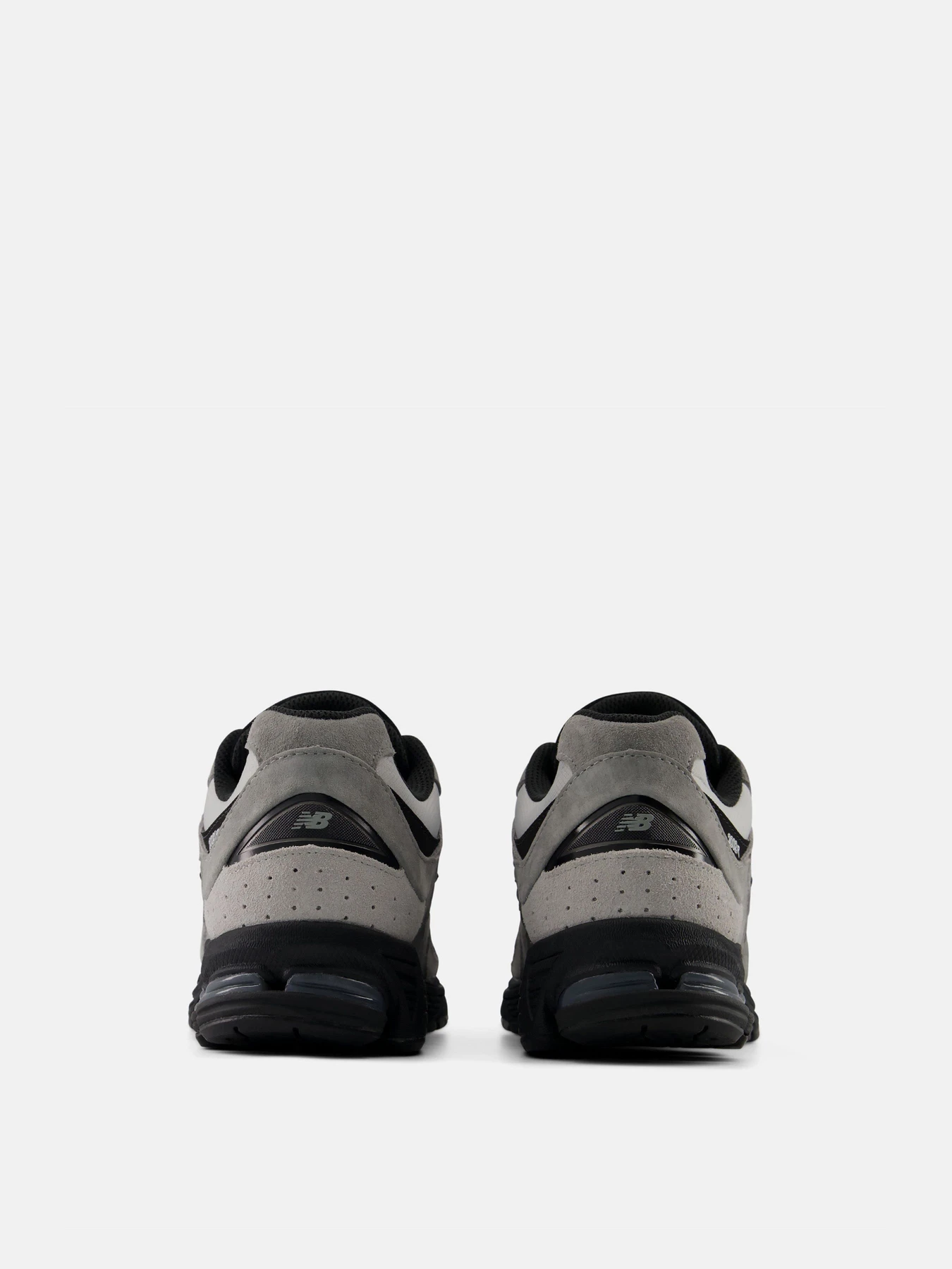 Кроссовки New Balance 2002R модель U20028W9 Фото