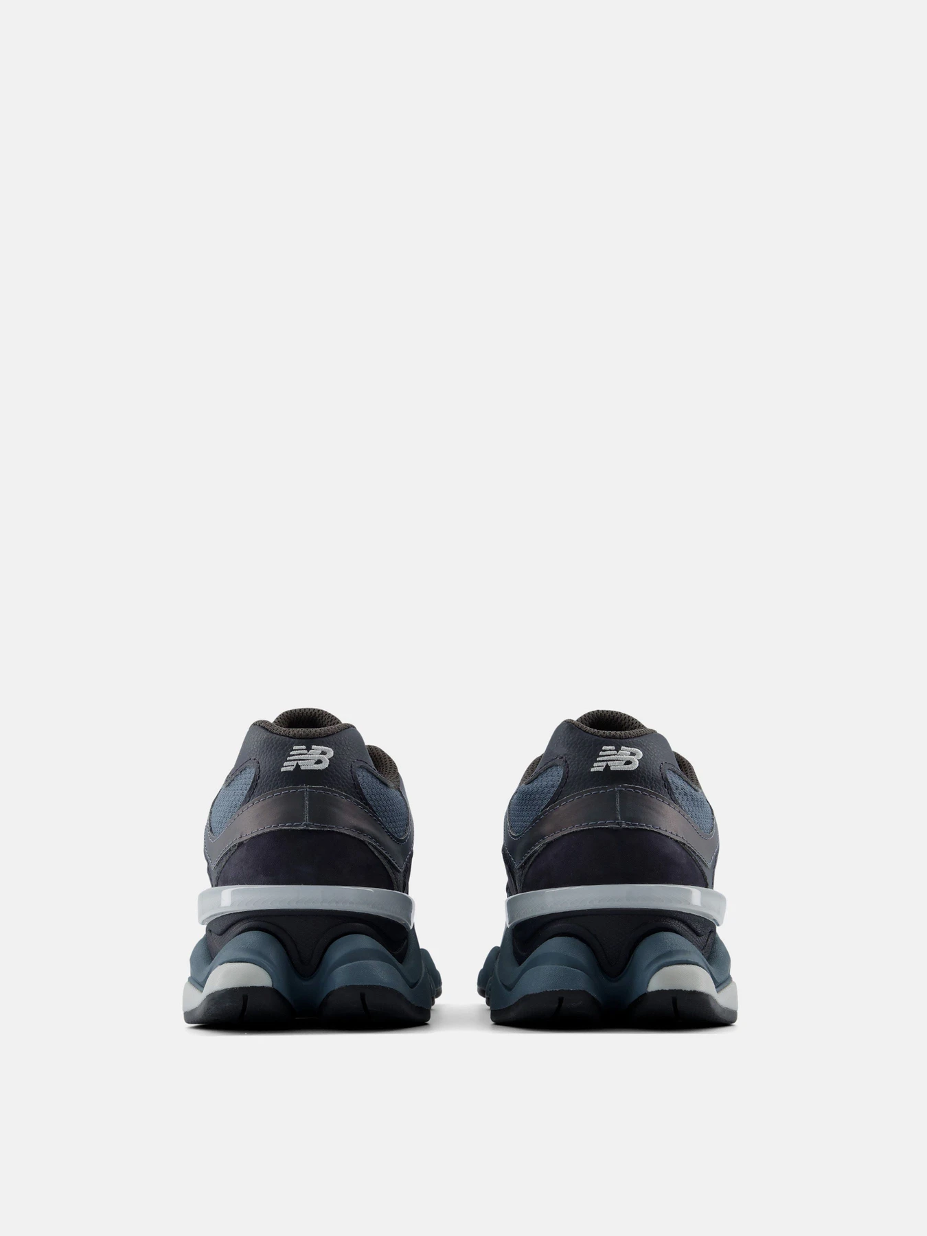 Кросівки New Balance 9060 модель U906043A Фото