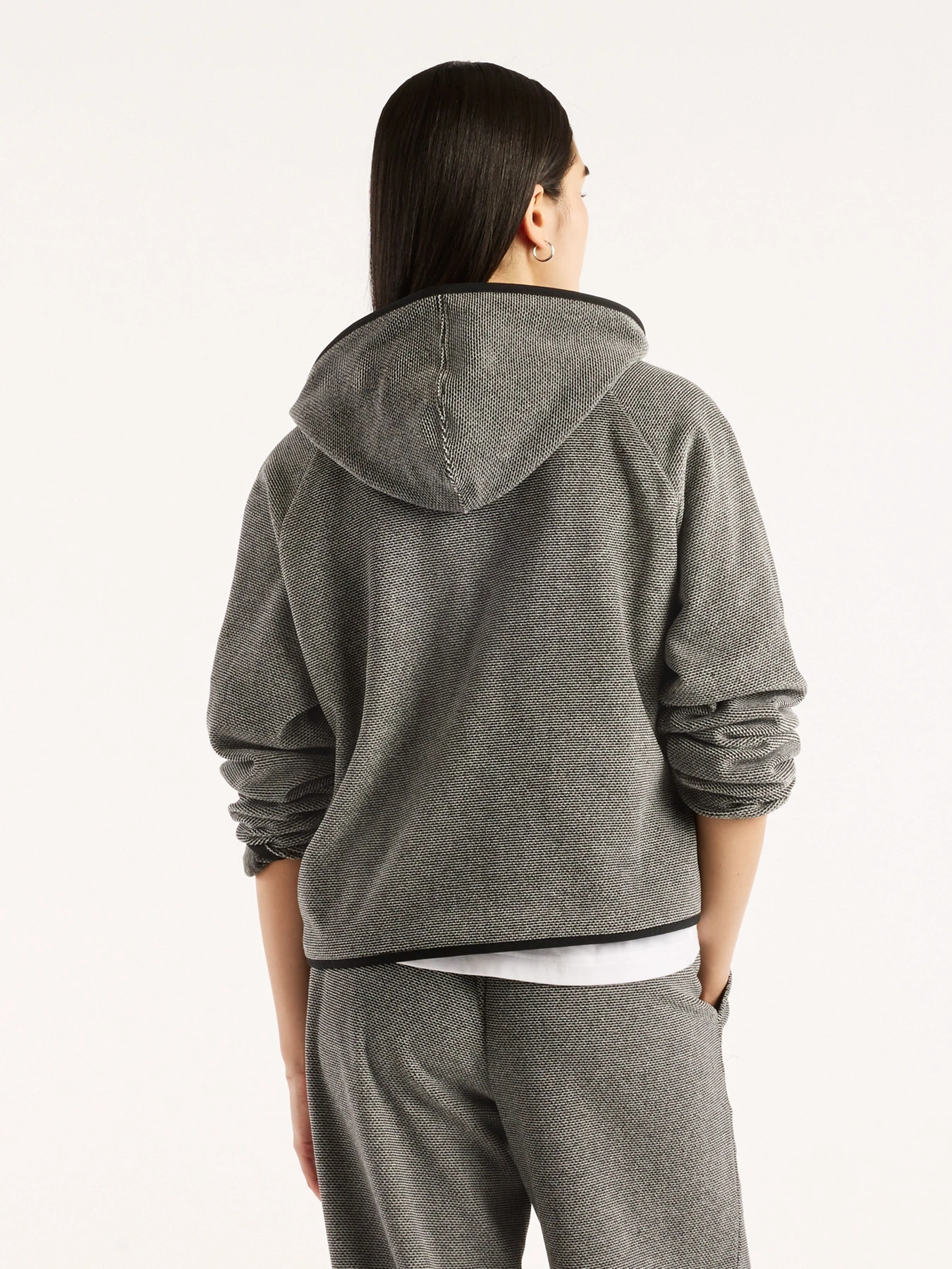 Худи и свитшоты New Balance Textured Fleece Full Zip модель WJ62V29LBK Фото