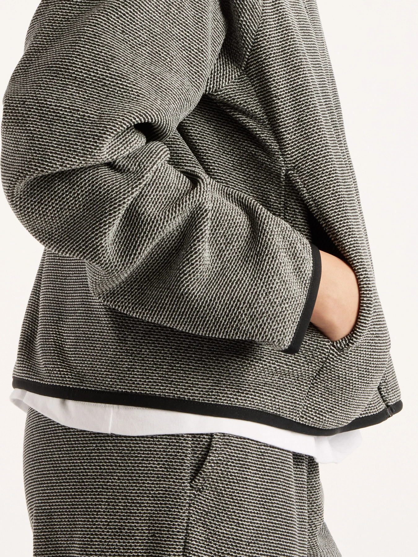 Худи и свитшоты New Balance Textured Fleece Full Zip модель WJ62V29LBK Фото
