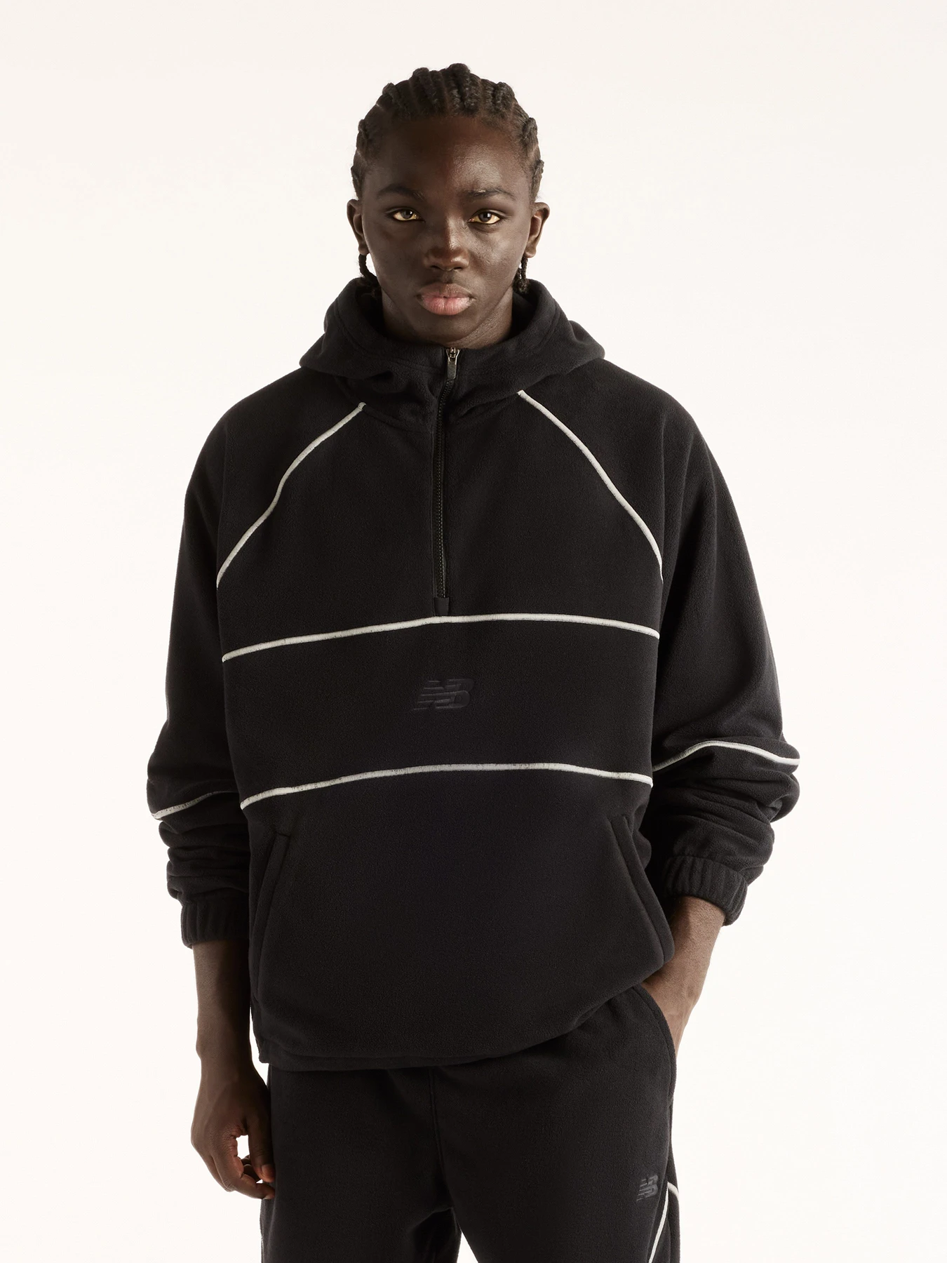 Худі та світшоти New Balance Trackside Polar Fleece модель MT62N1TYBK Фото