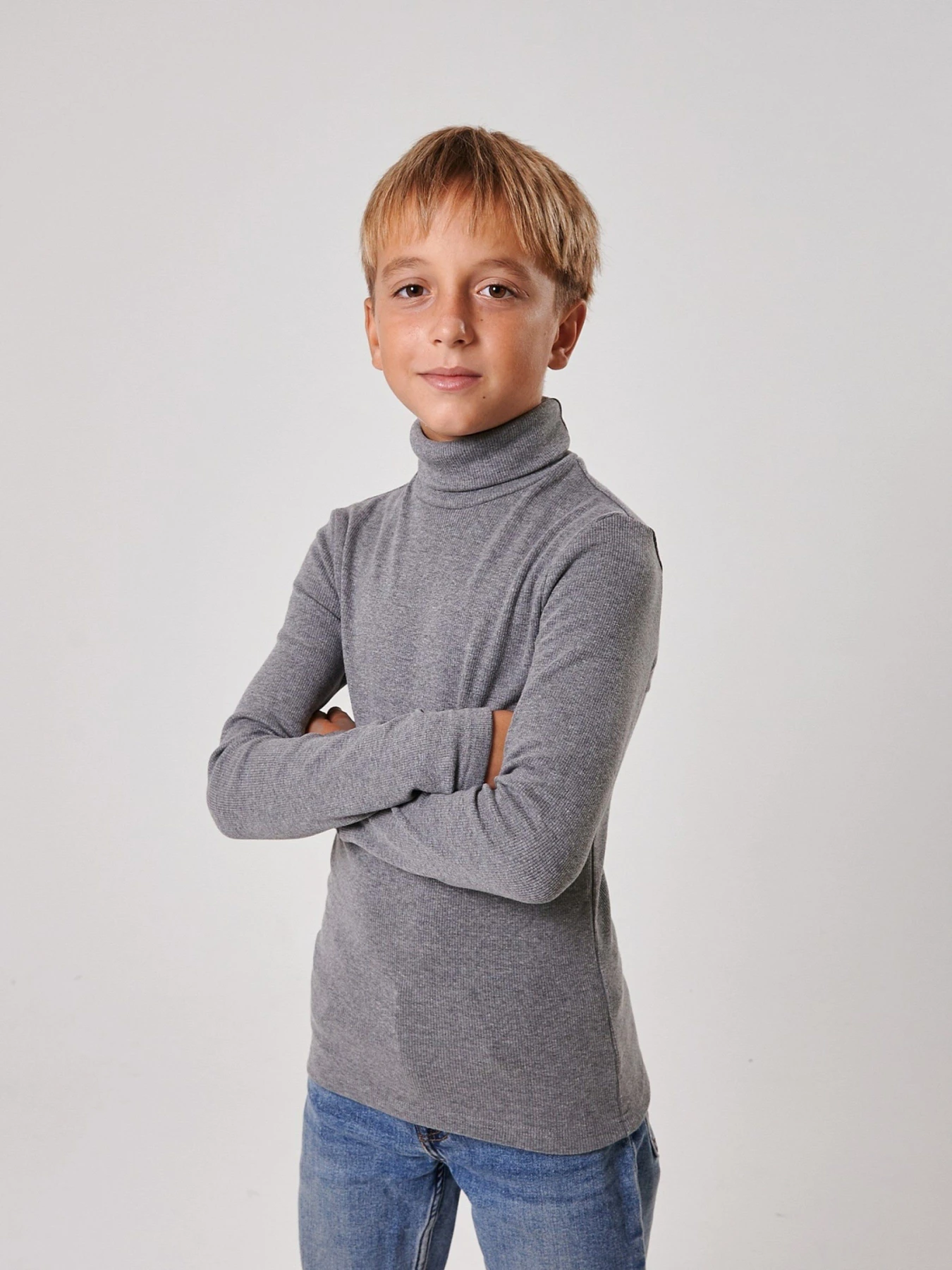 Светри та кардигани SMIL модель smil_114209-1-temno-seryj-melanz Фото