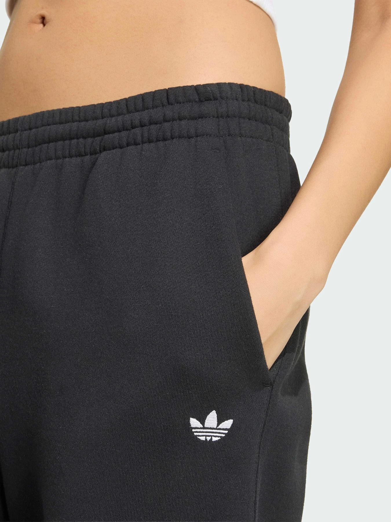 Брюки Adidas Adidas Essentials модель KR3606 Фото