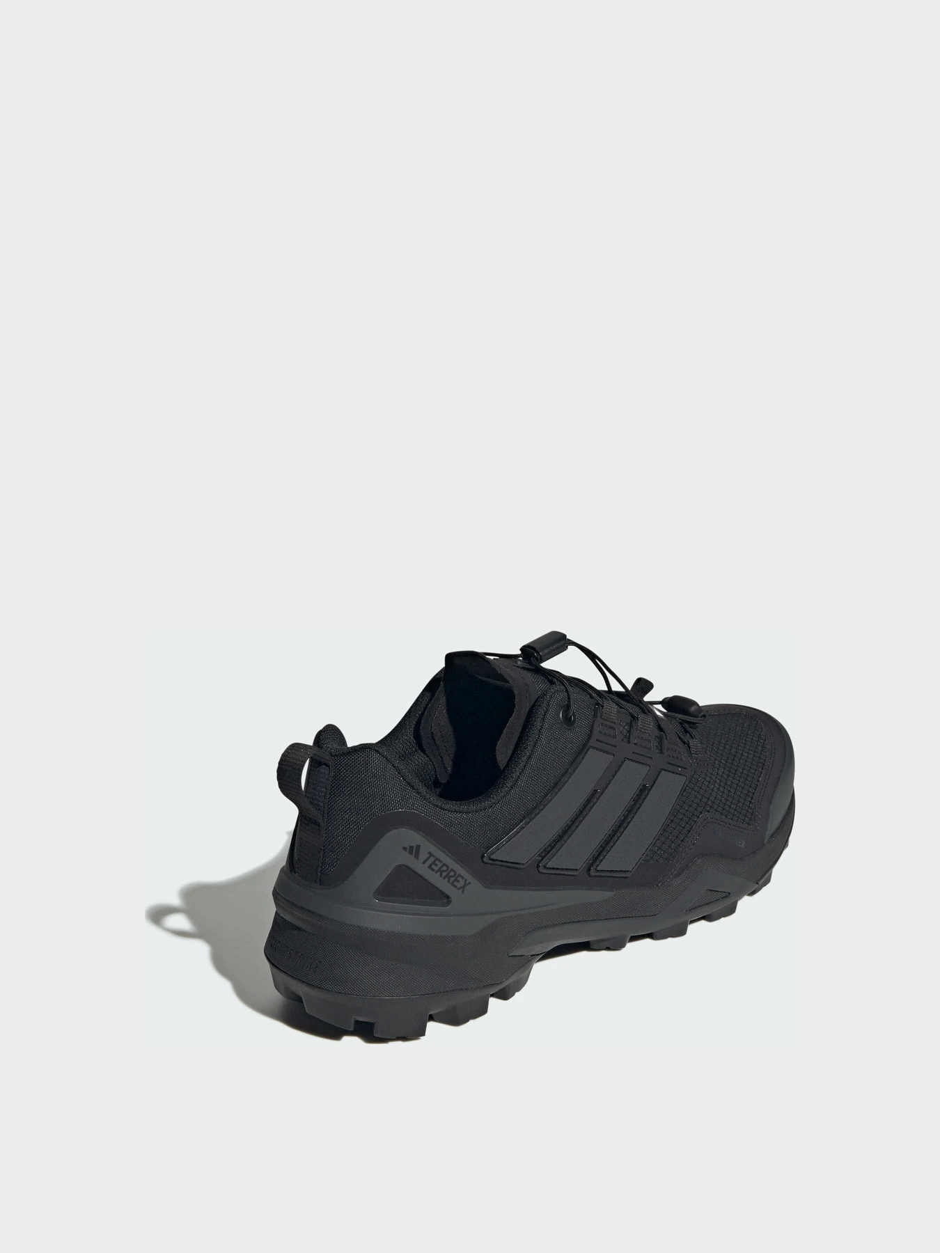 Кроссовки Adidas Terrex модель IH1093 Кроссовки Adidas Terrex модель IH1093 Фото