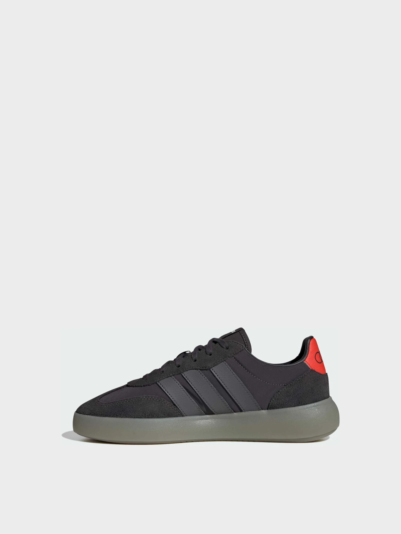 Кросівки Adidas модель KI7879 Кросівки Adidas модель KI7879 Фото