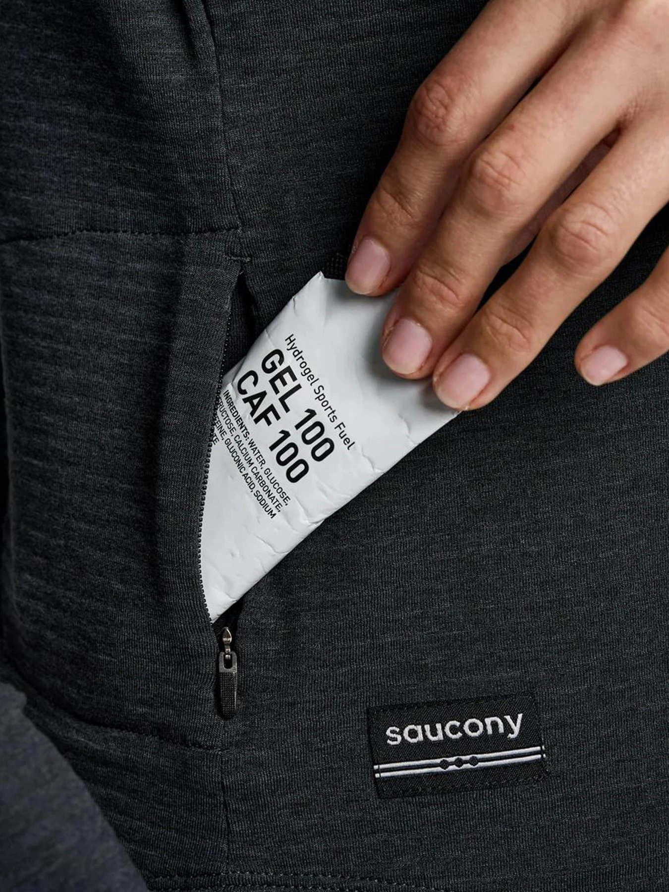 Худи и свитшоты Saucony модель SAW800459-BKH Худи и свитшоты Saucony модель SAW800459-BKH Фото
