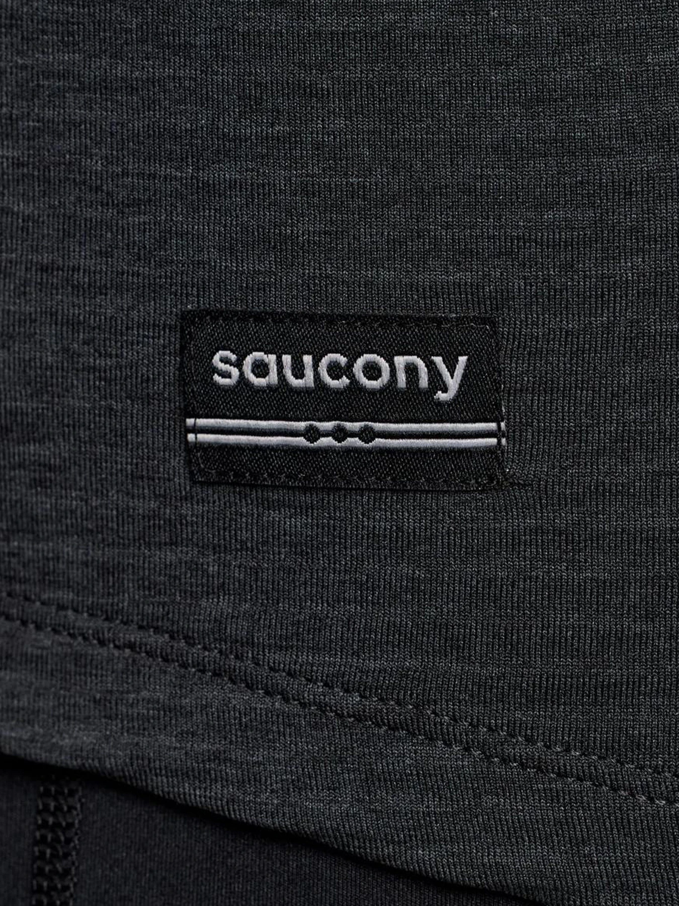 Худи и свитшоты Saucony модель SAW800459-BKH Худи и свитшоты Saucony модель SAW800459-BKH Фото