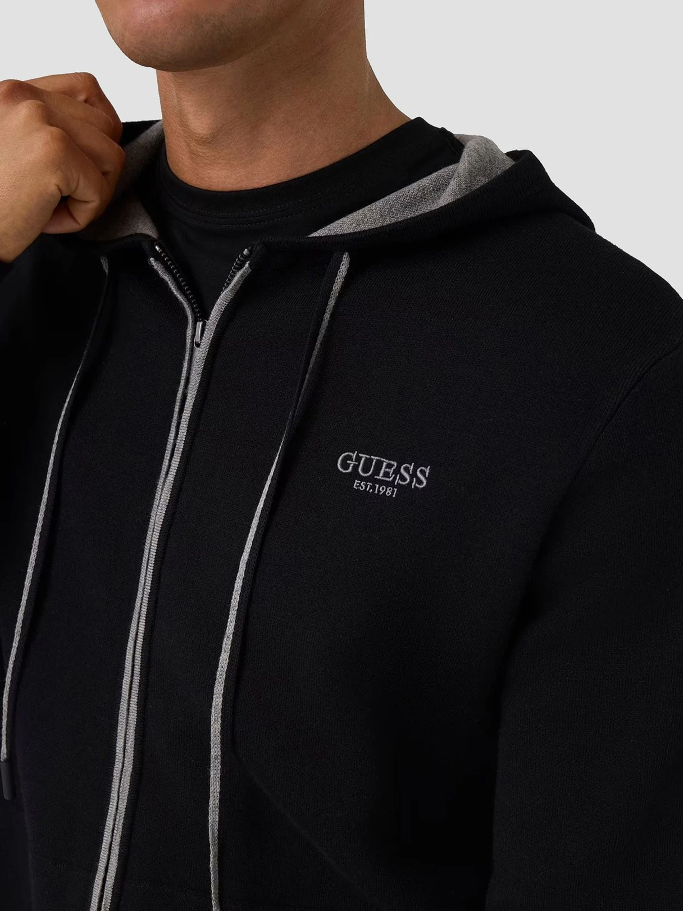 Худи и свитшоты GUESS модель M6BR12.Z1360;JBLK Худи и свитшоты GUESS модель M6BR12.Z1360;JBLK Фото