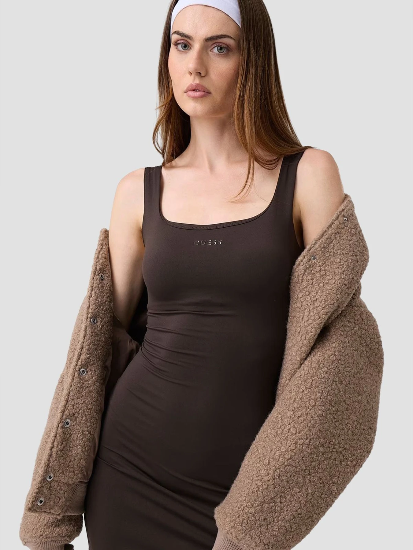 Куртки и дубленки GUESS модель V6YL08.W3267;G1AQ Куртки и дубленки GUESS модель V6YL08.W3267;G1AQ Фото