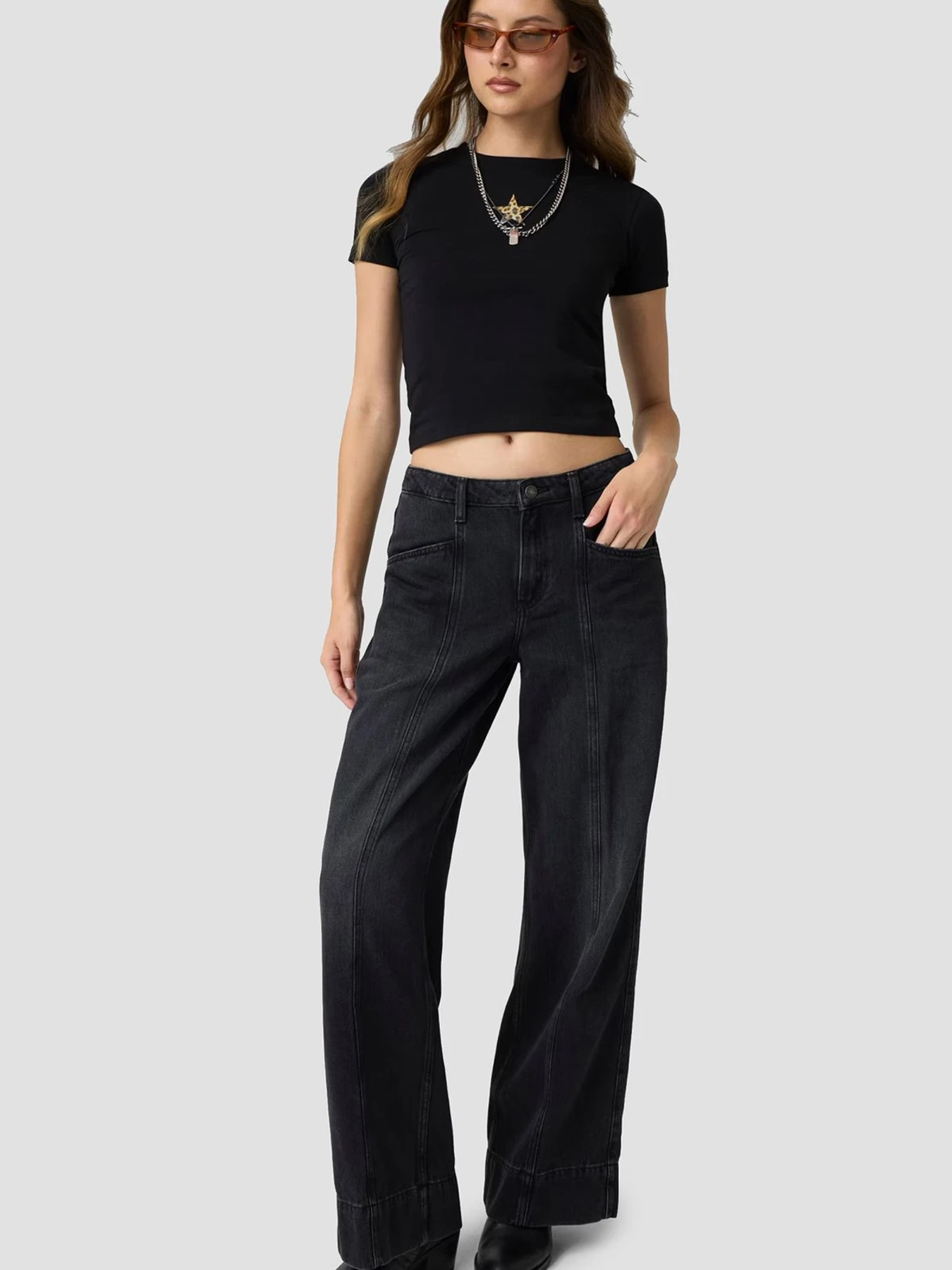 Футболки и поло Guess Jeans модель W6BI05.K5301;JBLK Фото