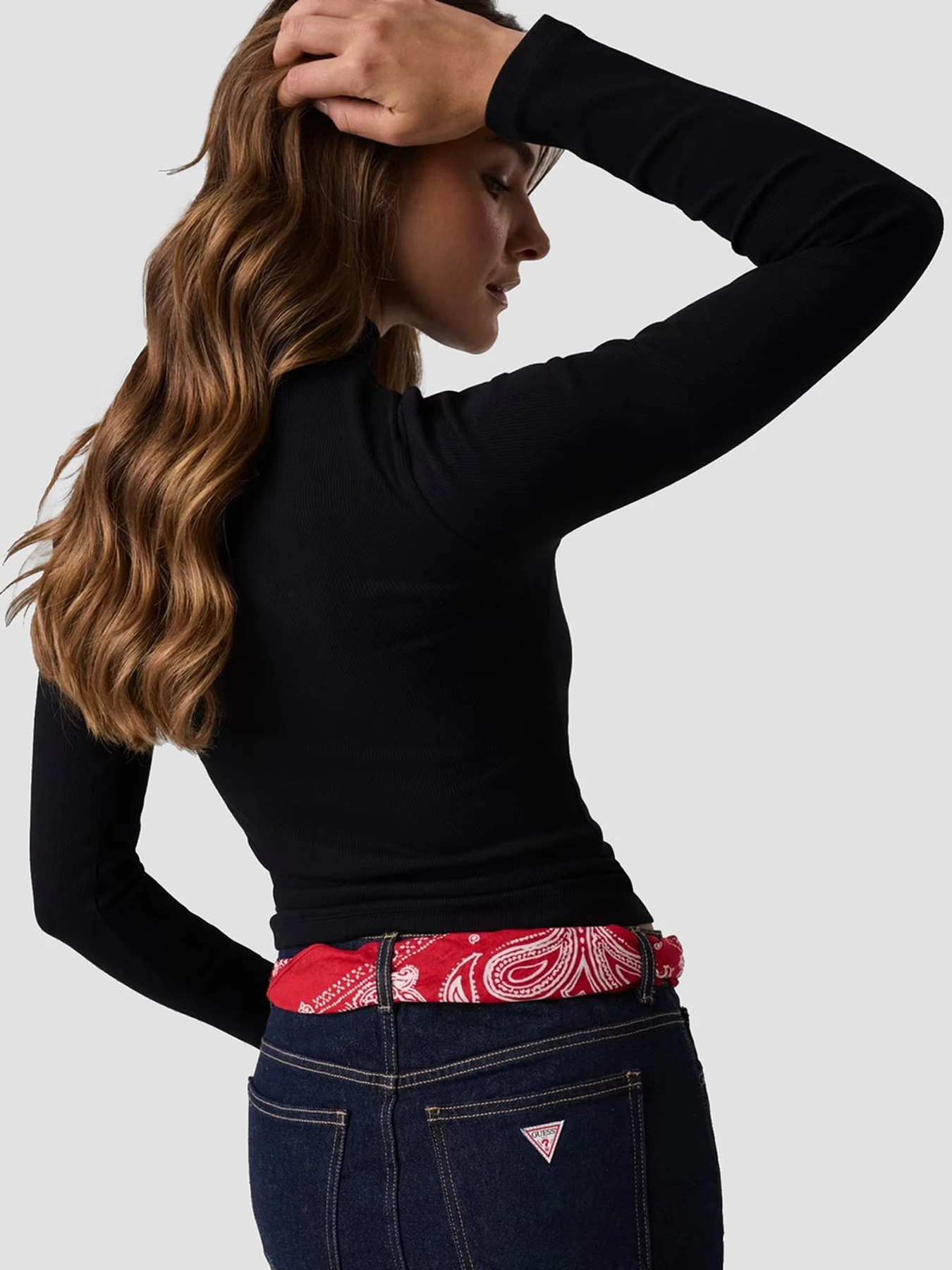 Свитеры и кардиганы Guess Jeans модель W6BP06.K5471;JBLK Фото