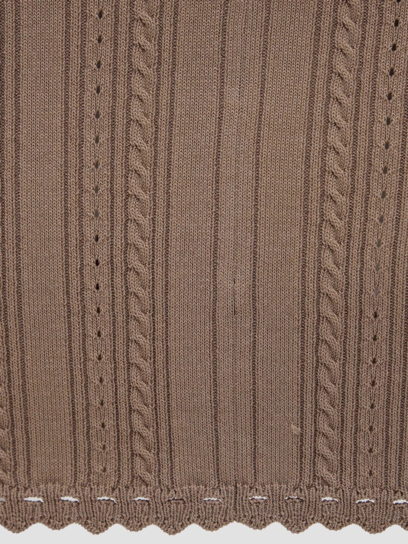 Юбки GUESS модель W6YD23.Z0974;G1K8 Юбки GUESS модель W6YD23.Z0974;G1K8 Фото