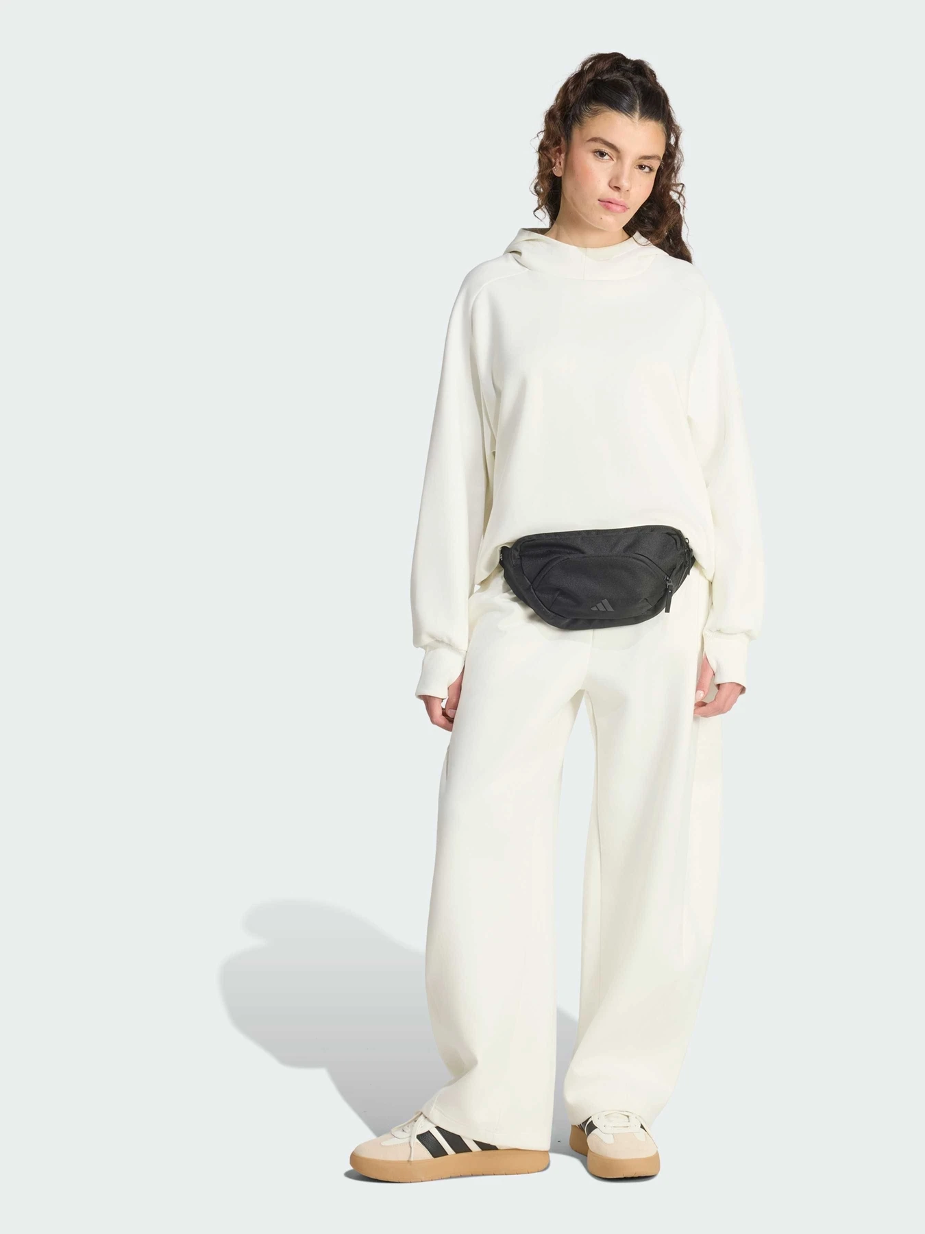 Худи и свитшоты Adidas модель KR0113 Фото