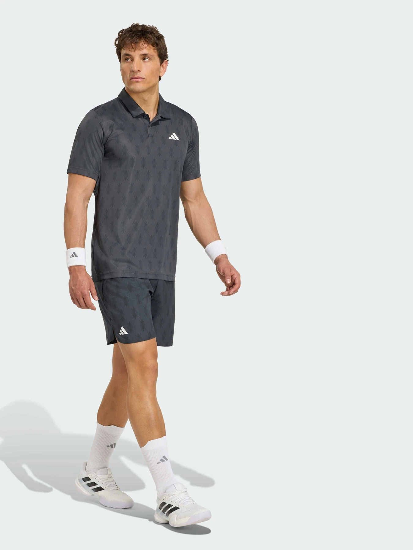 Футболки и поло Adidas модель KS8273 Футболки и поло Adidas модель KS8273 Фото