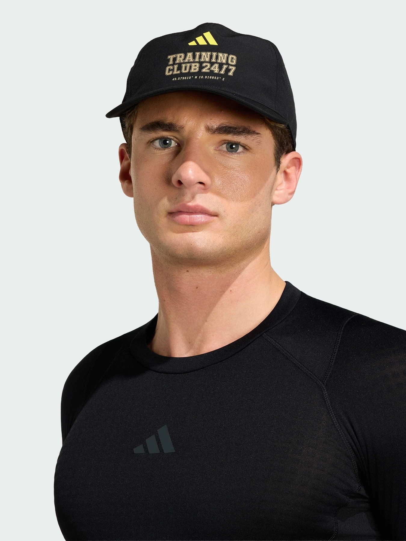Худі та світшоти Adidas Clima модель KV1642 Худі та світшоти Adidas Clima модель KV1642 Фото