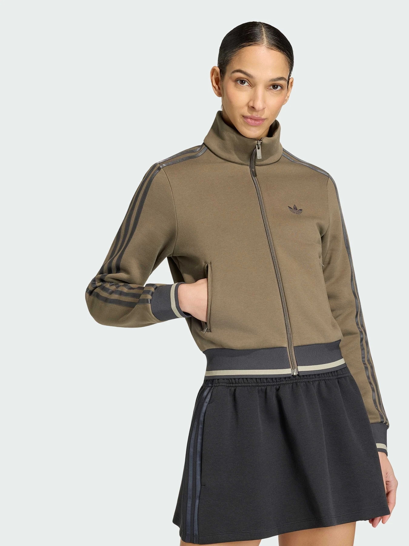 Худи и свитшоты Adidas модель KS7353 Фото
