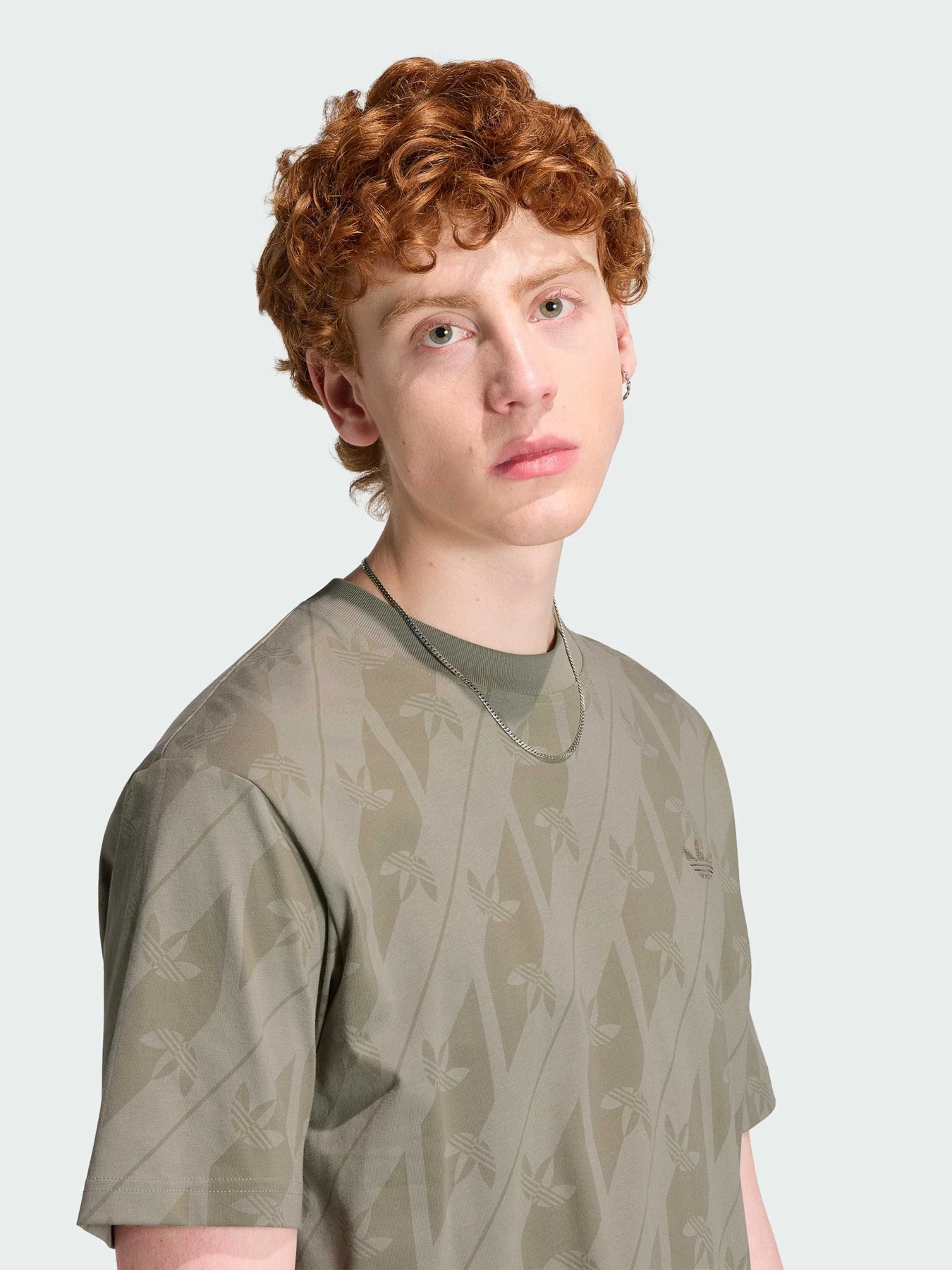 Футболки и поло Adidas Graphics модель KV7268 Футболки и поло Adidas Graphics модель KV7268 Фото