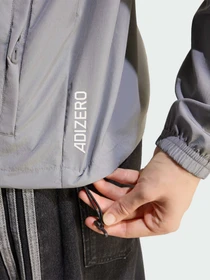 Куртки и дубленки Adidas adizero модель KT4853 Фото