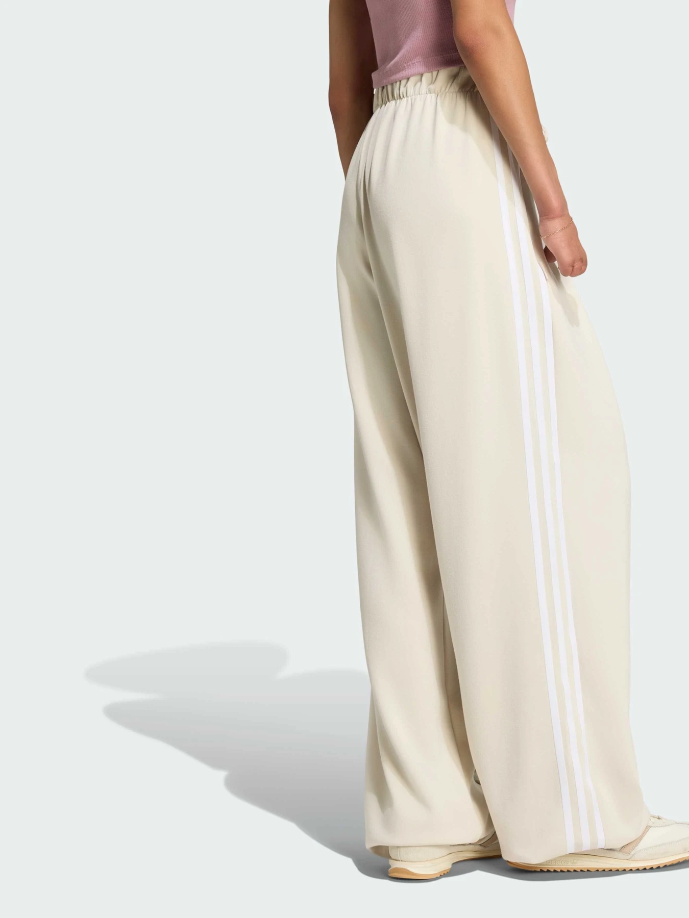 Брюки Adidas модель LD4965 Фото