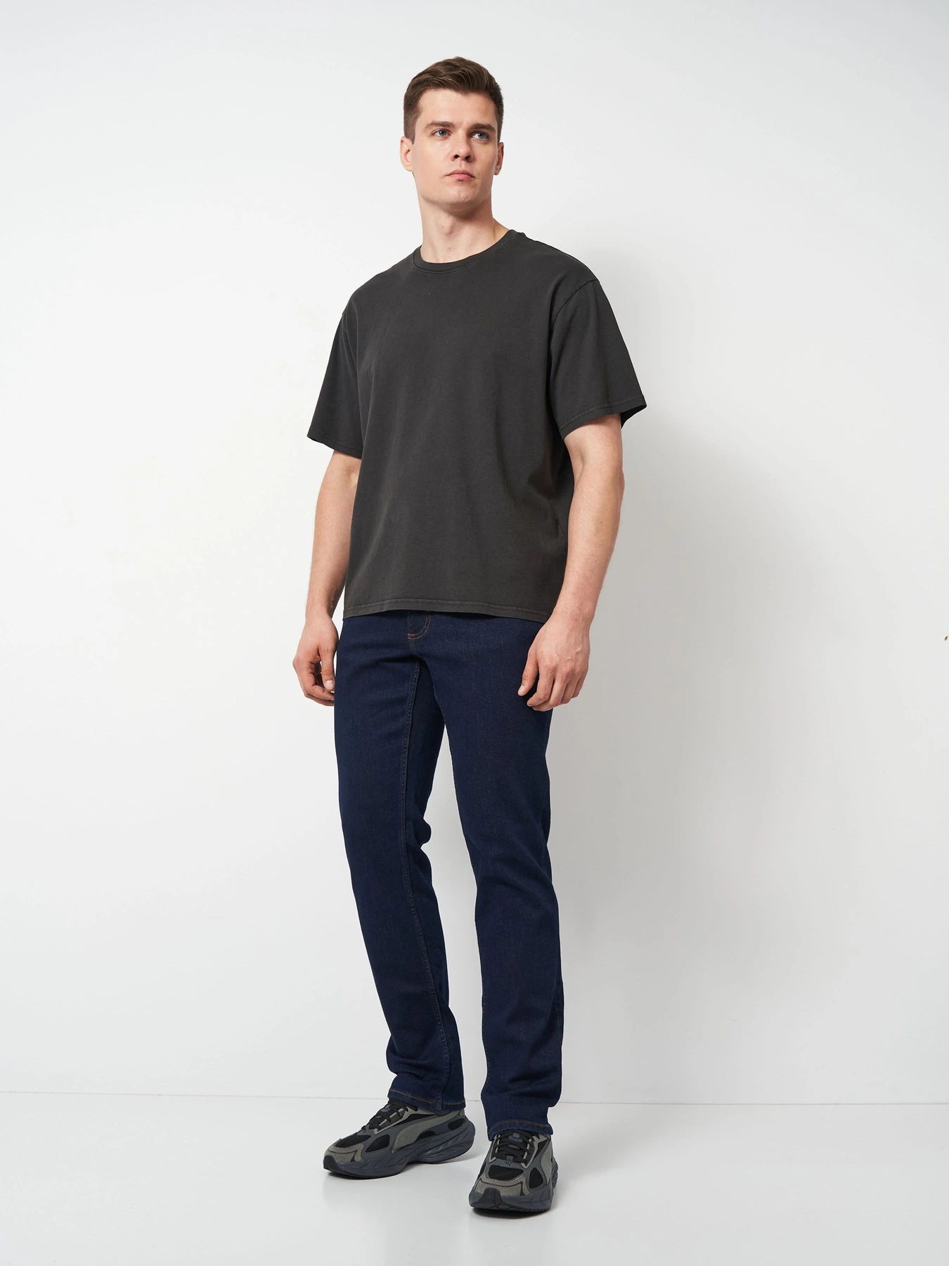 Джинсы Mustang Jeans Washington Straight модель 4007640 Джинсы Mustang Jeans Washington Straight модель 4007640 Фото