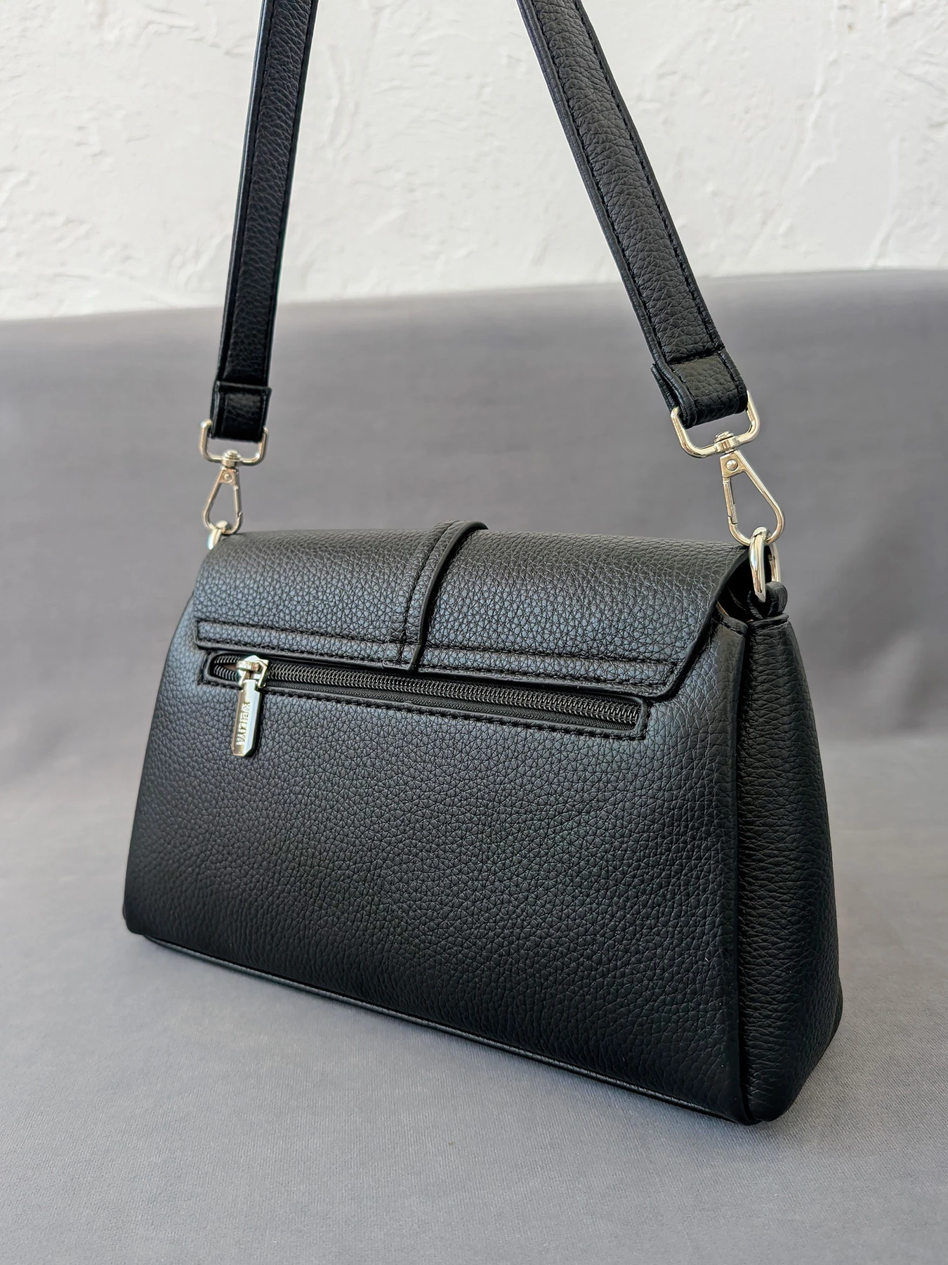 Сумки INNOE модель 352852-1 Сумки INNOE модель 352852-1 Фото