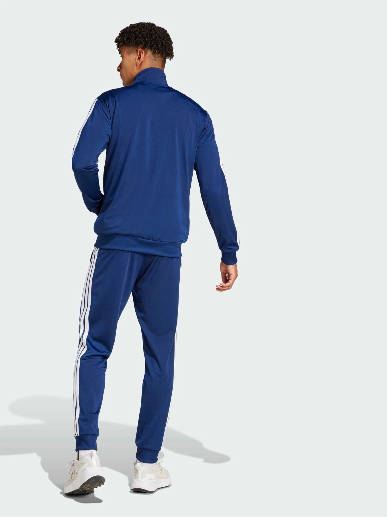 Костюми Adidas 3 Stripes модель JI8859 Костюми Adidas 3 Stripes модель JI8859 Фото