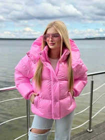 Куртки и дубленки Tian модель Stacy-T-PINK-LAK Фото