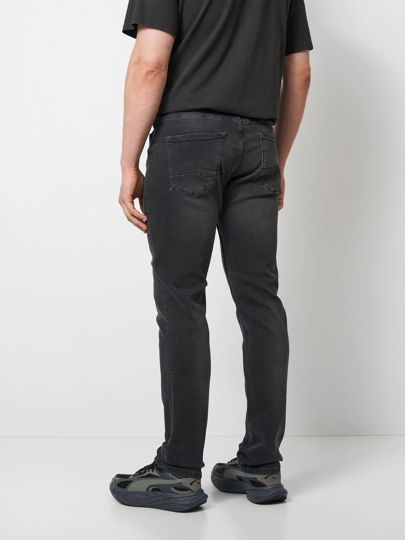 Джинсы Mustang Jeans Vegas Slim модель 1016794 Джинсы Mustang Jeans Vegas Slim модель 1016794 Фото