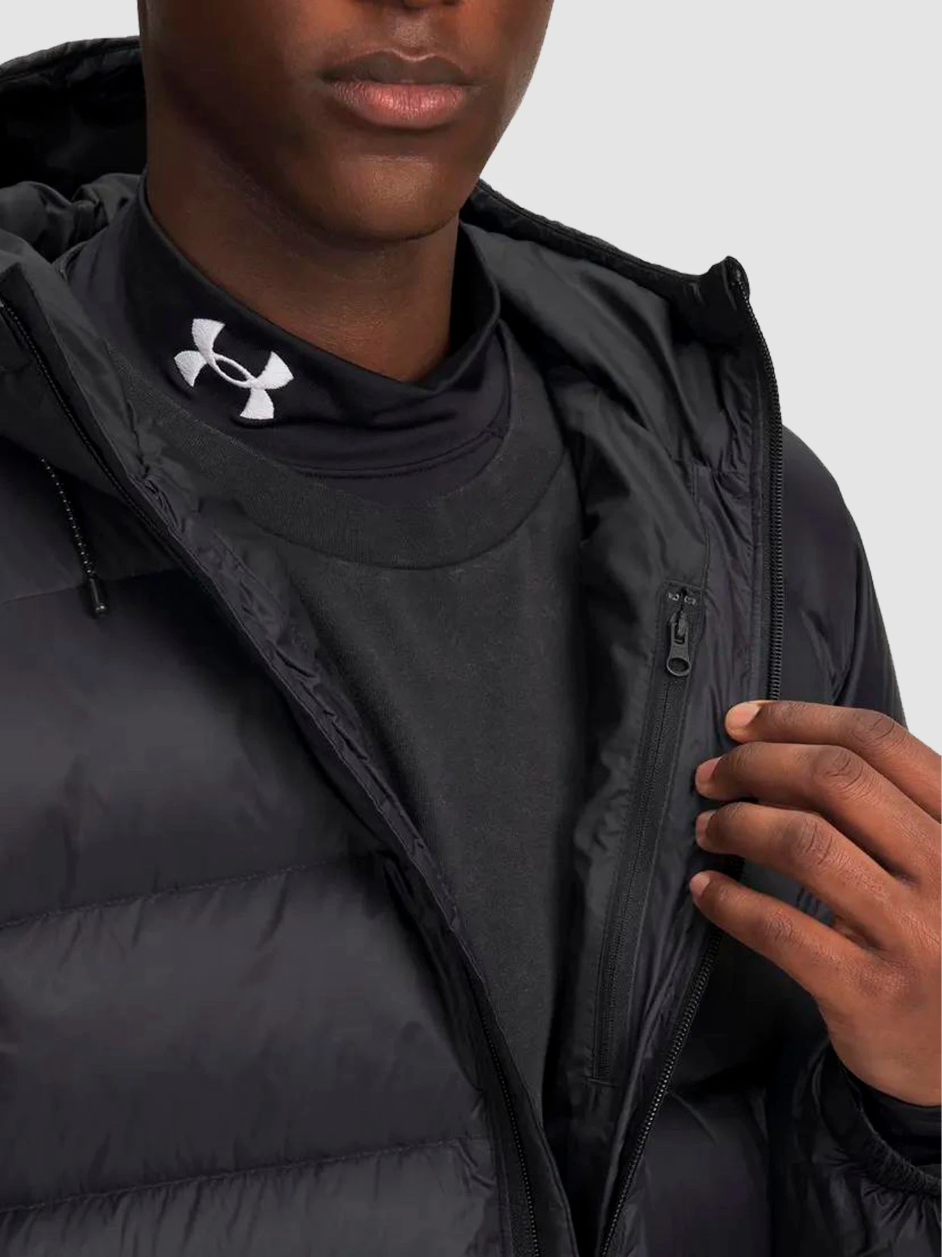 Куртки и дубленки Under Armour Ua Sportswear Down Jkt модель 6006357-001 Фото