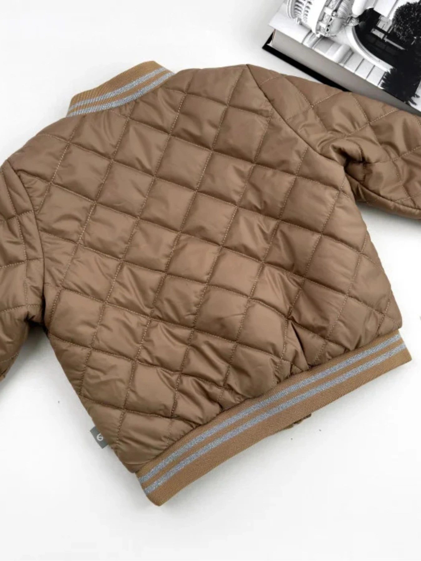 Куртки та дублянки Marakas модель 1jac-ny-20-05251-bezhevj Куртки та дублянки Marakas модель 1jac-ny-20-05251-bezhevj Фото