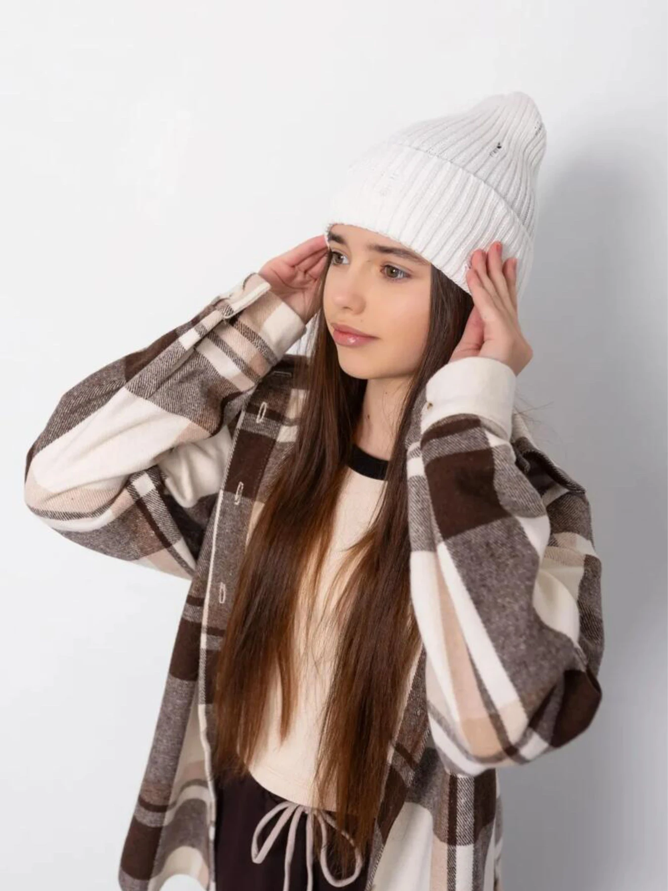 Шапки и кепки Cvetkov модель cvet5067-molochnij Фото
