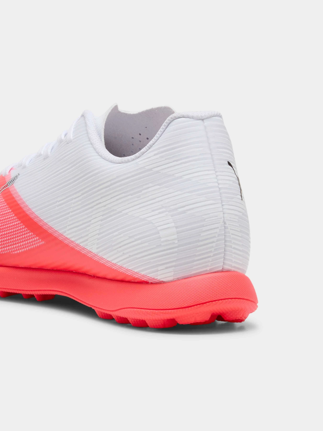 Кроссовки PUMA Ultra 7 Play Tt модель 109156 Фото