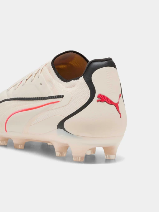 Жіночі Кросівки для спорту PUMA King 20 Ultimate Fg/ag фото 3
